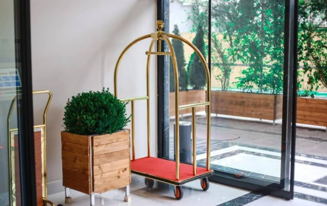 Delux Sea View Aparthotel In Orbi City Батуми